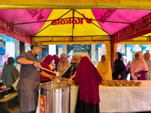 Semarak Milad ke-113 Muhammadiyah: 1.113 Porsi Bakso Gratis Meriahkan Tabligh Akbar PCM Krian