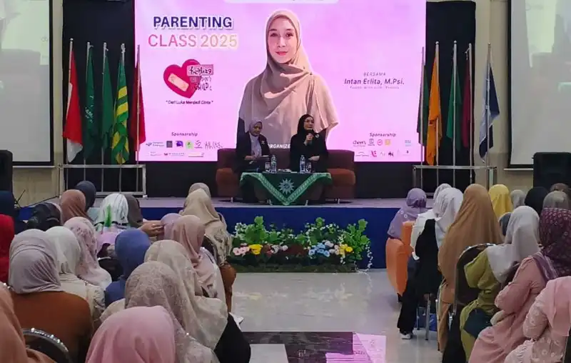 Parenting SD Muhlas: Saat Orang Tua Belajar Menyembuhkan Luka Batin