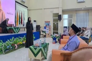 Parenting SD Muhlas Hadirkan Intan Erlita, Kupas Pola Asuh yang Salah