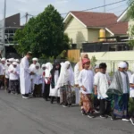 Pawai SD Mica Menyatukan Semangat Pahlawan dan Jejak Sang Pencerah