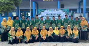 Muhammadiyah Takerharjo Berbagi Hadiah dan Makan untuk Seluruh Peserta Milad ke-113
