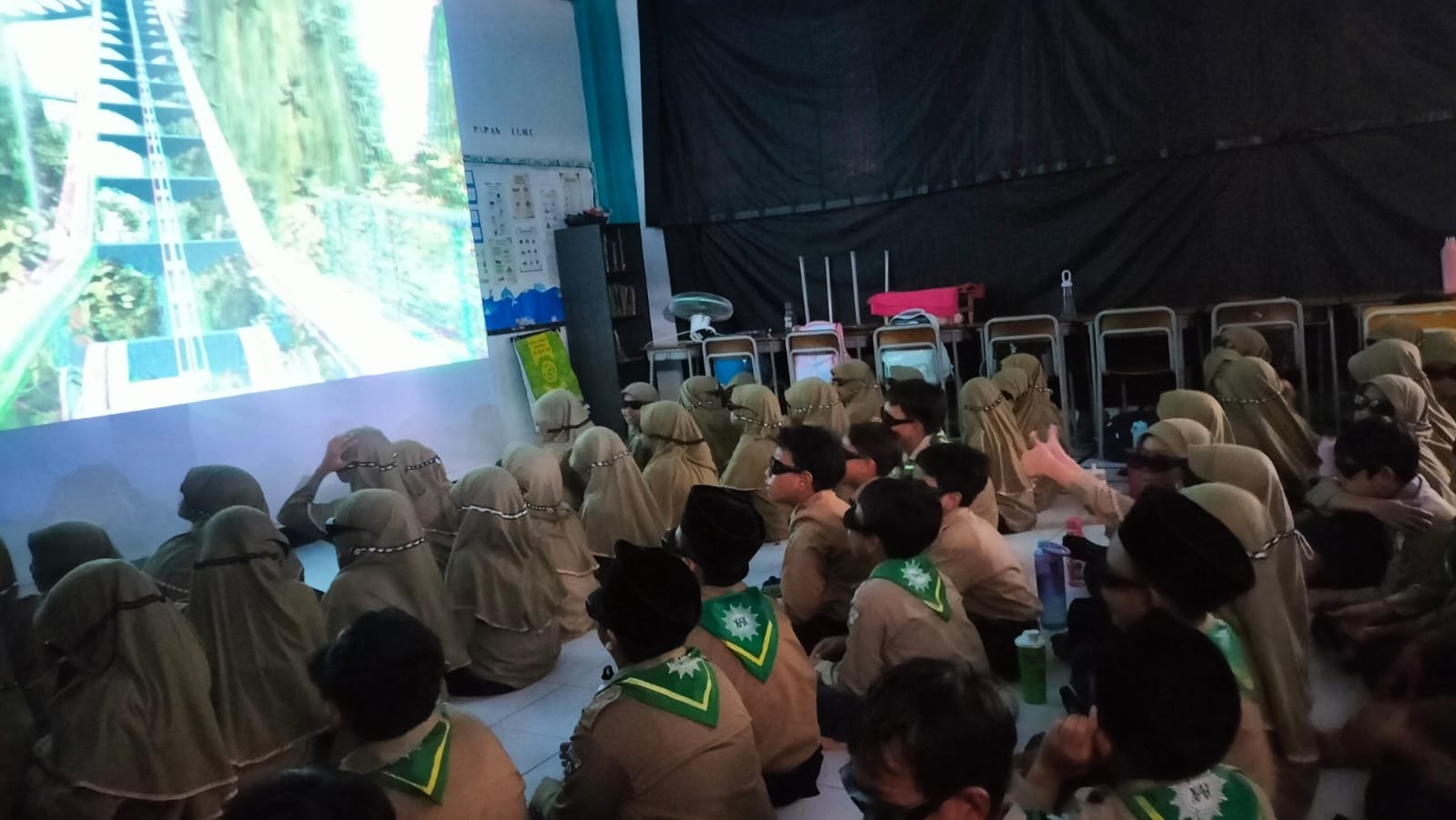 Keseruan Nobar Film 3D dan Edukasi Anti-Bullying di SD Aisyiyah 1 Nganjuk