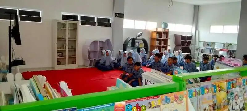 Perpustakaan Kota Blitar Sambut Pemustaka Baru dengan Program Bimbingan Pemustaka dan Literasi Digital