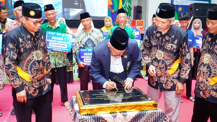 Sejarah Baru Muhammadiyah Ponorogo, Resmikan AMDK AT Fresh_Mineralmu