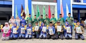 SD Muhammadiyah Manyar Umumkan 10 Guru Favorit Pilihan Siswa Melalui Sistem E-Voting