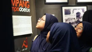 Menelusuri Jejak Pahlawan: Siswa Kelas 6 SDM 18 Surabaya Kunjungi Museum Sepuluh November