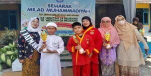 Milad Ceria SD Muhammadiyah Melirang Gelar Lomba Fashion Show Mama Mia Tokoh Inspiratif Muhammadiyah
