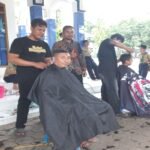 Bangun Kedisiplinan, MTs Mudahlan Hadirkan Barbershop Profesional untuk Siswa