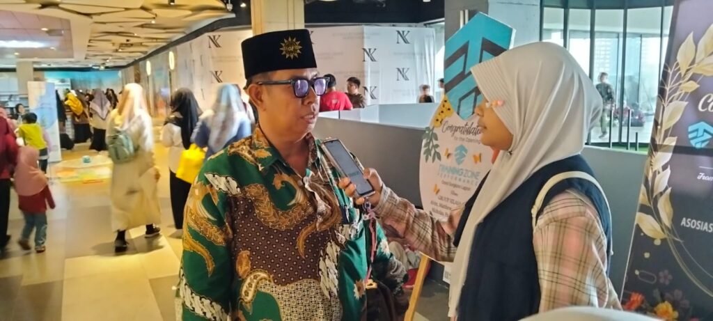 Wartawan Cilik SDM Limas, Semangat Liput Puncak Milad ke-113 Muhammadiyah