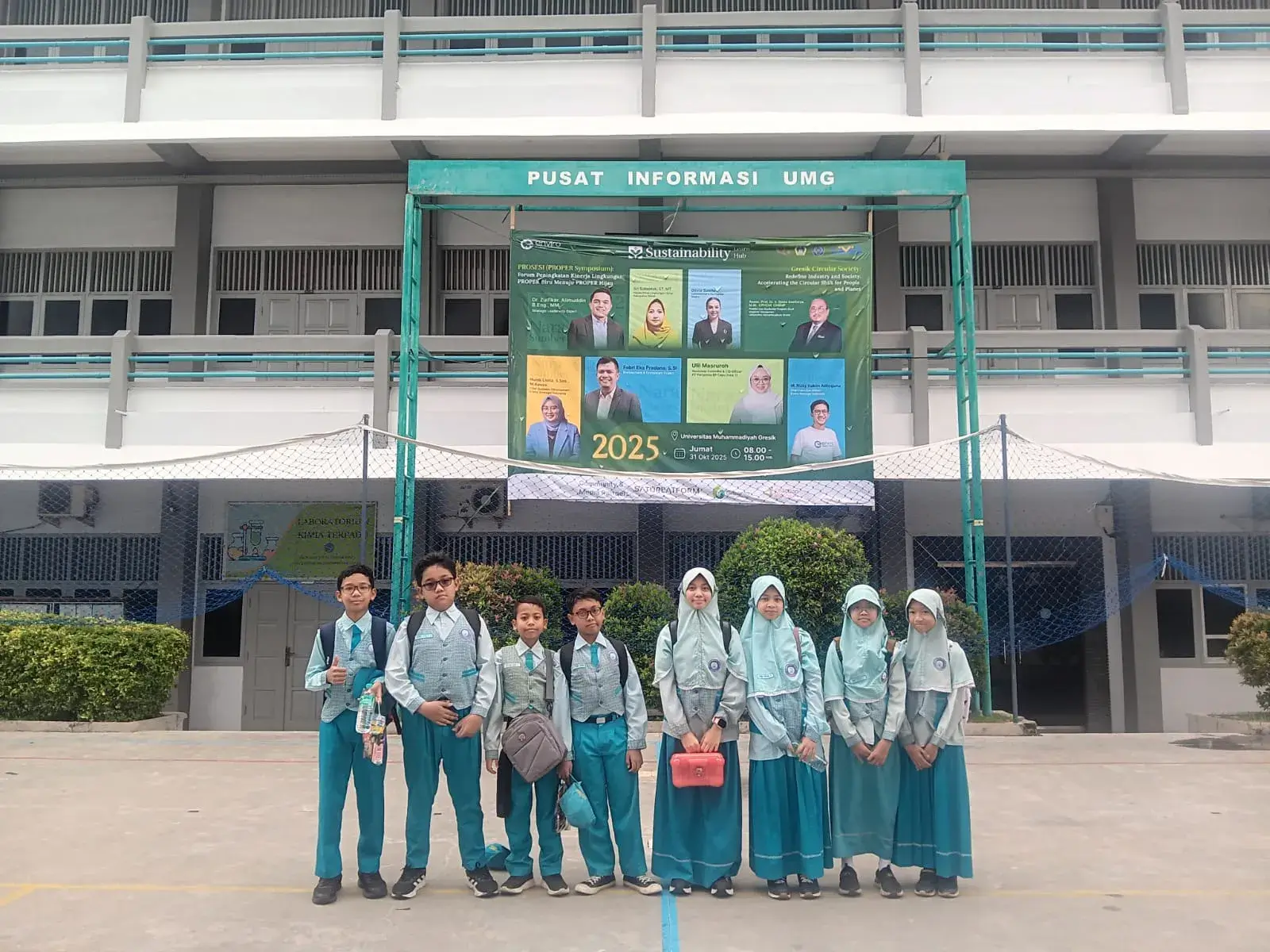 SDMM Ikuti Festival Faqih Usman #9 di UMG dan Edurel di SMPN 1 Gresik
