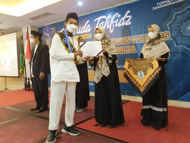 Wildan Haris Rasikh, Cucu Ketua PDM Wisudawan Tahfidh Terbaik