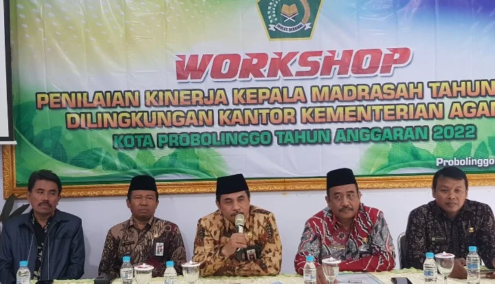 Madrasah Itu Maju kalau Banyak Muridnya, apalagi Menolak