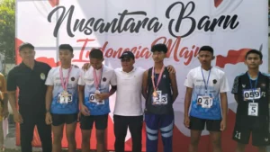 Zidan Al Bukhori Siswa SMA Muha Raih Juara 3 Lari 5K HUT RI-79