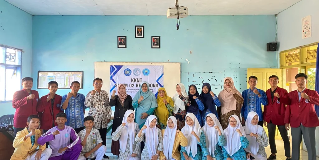 SMK 2 Brondong Jadi Tuan Rumah KKN-T: Dorong Transformasi Pembelajaran melalui Deep Learning