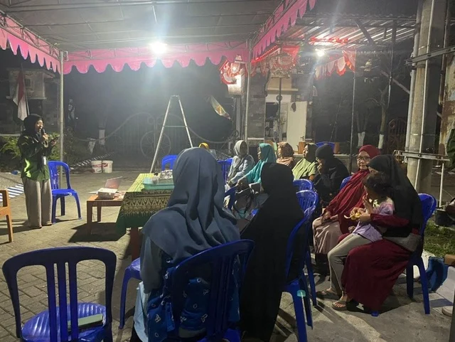 Tomas Batch 3: Dorong Masyarakat Desa Ngampelsari Kuasai Digital Marketing