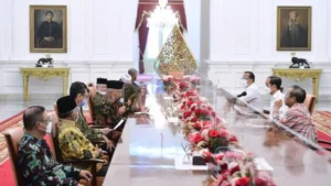 Amien Rais Bertemu Jokowi Bahas Pembunuhan Laskar FPI