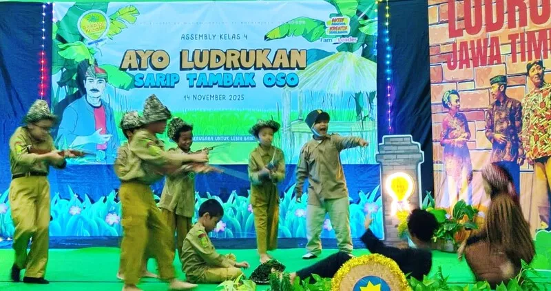 Ajak Siswa Bermain Ludruk, SD Kreatif Muhammadiyah 16 Hidupkan Budaya lewat Assembly Learning