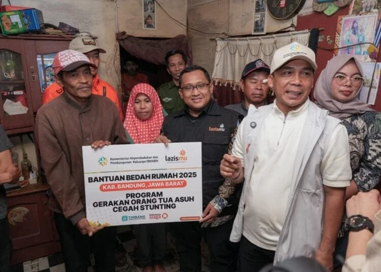 Wihaji dan Lazismu Kunjungi Rumah Tidak Layak Huni, Dukung Pencegahan Stunting di Bandung
