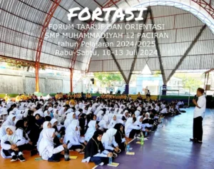 Pasukan Kuning Kawal Fortasi Murid Baru SMP Muhammadiyah 12 Sendangagung Paciran