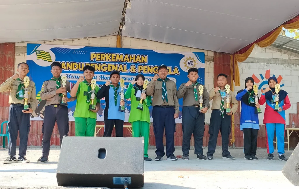 Qobilah Spemutu Gresik Raih Juara II Lomba Hasta Karya di Perkemahan se Kabupaten Gresik 2024