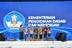 Pusat–Daerah Mantapkan Sinergi Sukseskan Revitalisasi dan Digitalisasi Pendidikan