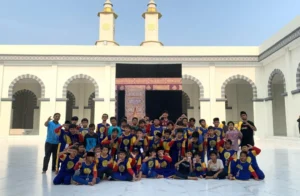 Serunya Siswa Sekolah Kreatif Menganti Jelajahi Pasuruan dalam Language City Tour