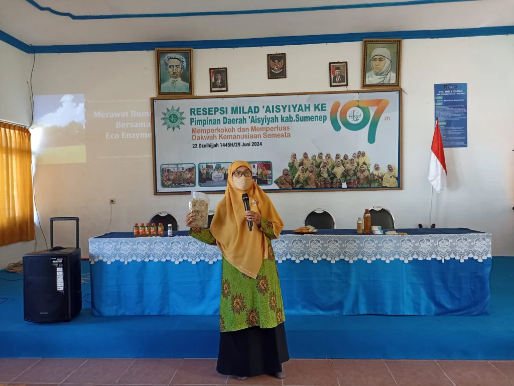 Resepsi Milad Aisyiyah ke-107: PDA Sumenep Gelar Pelatihan Membatik Eco Printing