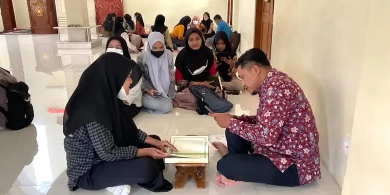 Program BTQ UM Surabaya: Bentuk Generasi Qur’ani di Tengah Pesatnya Perkembangan Teknologi