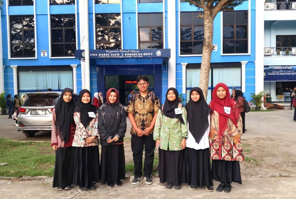 Prestasi Gemilang! Siswa SMA Muhammadiyah 1 Jombang Raih Juara di FLS3N Bidang Fotografi dan Jurnalistik