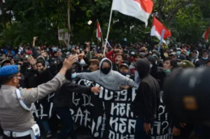 Presidium KAMI Desak Pemerintah Dengarkan Suara Rakyat!