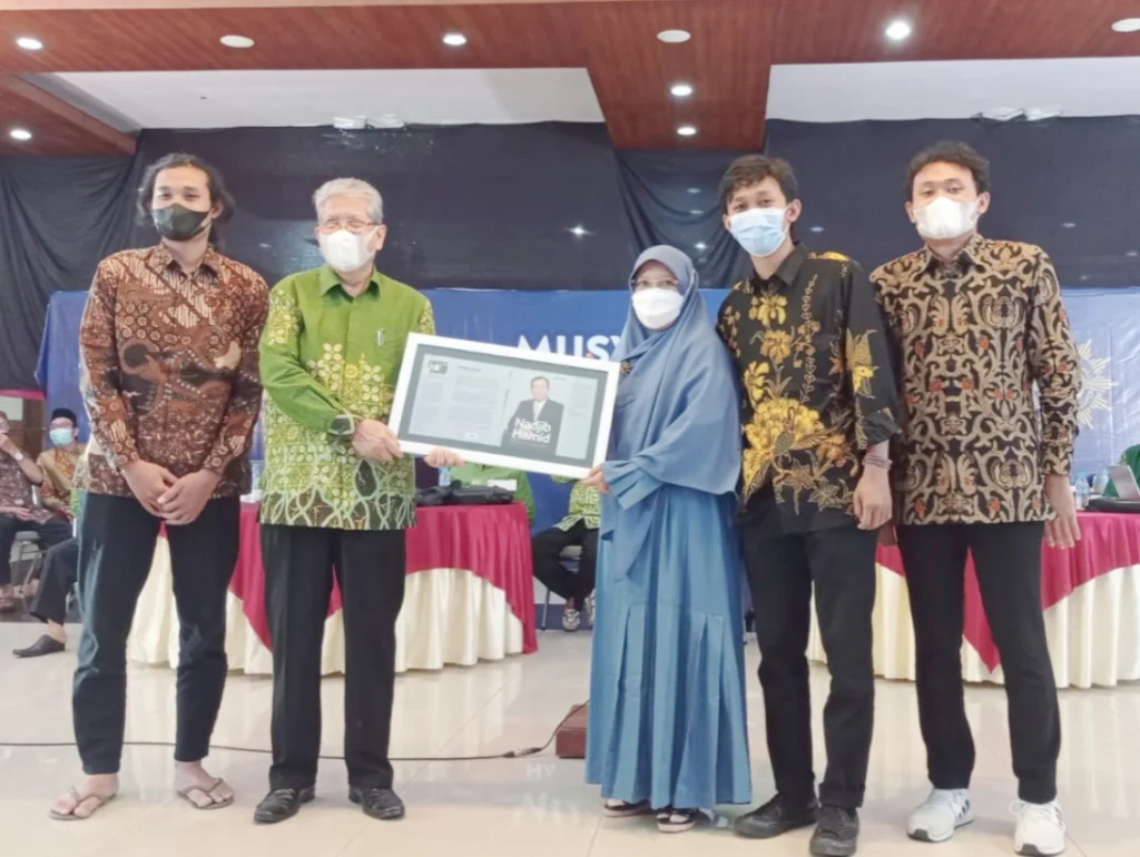 Buku Nadjib Hamid, Ada Kisah Menarik saat Menulisnya