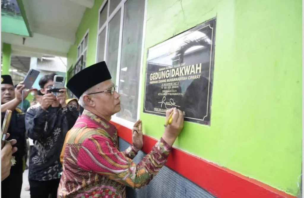 Resmikan Gedung Dakwah dan Hadiri Milad RSMBS, Haedar Nashir Tekankan Pentingnya Ilmu yang Diamalkan