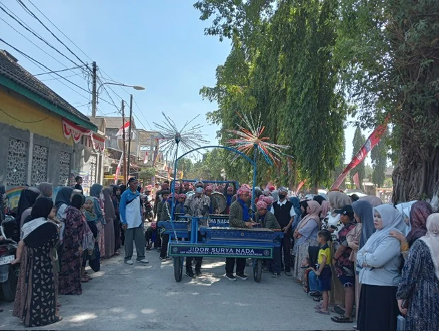 Jidor Surya Nada SMPM 12 Sendangagung Jadi Primadona Warga Palirangan