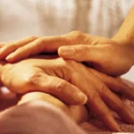 Jangan Cari Rida Allah Bila Orang Tuamu Masih Kau Lukai