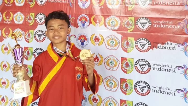 Siswa SD Mulan Raih Juara 1 di Kejurnas Pencak Silat