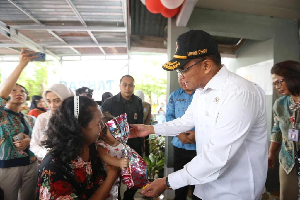 Menko PMK Apresiasi Pendekatan Kearifan Lokal untuk Mencegah Stunting