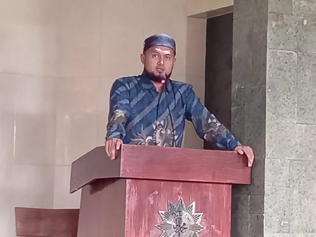 Pengajian Ahad Pagi PCM Kalibaru: Be a Complete Muslim