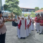 Ratusan Siswa SMP Kunjungi SMK Muda Genteng