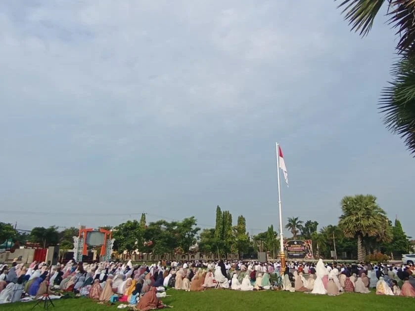 PCM Kota Sumenep Gelar Sholat Idul Fitri 1446 H di Halaman Pemkab