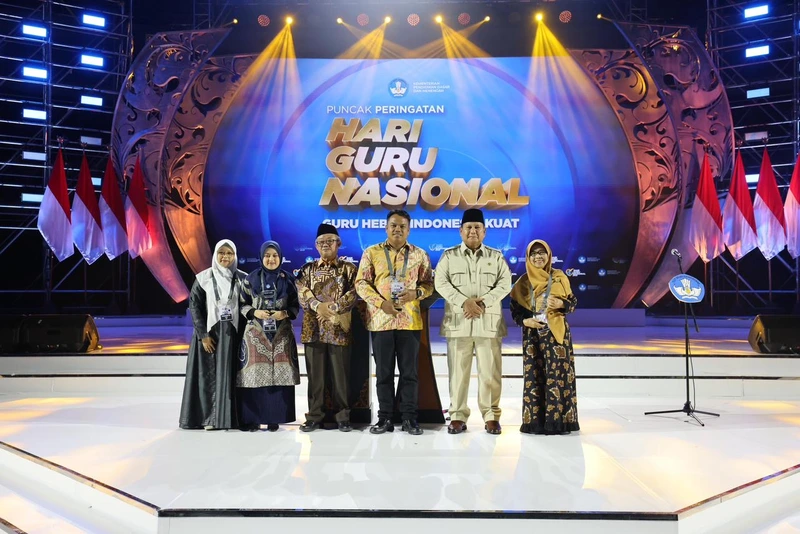 Presiden Prabowo Subianto: Guru Adalah Tonggak Paling Penting dalam Pembangunan Bangsa