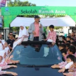 Dahlan Iskan Bawa Inspirasi ke SD Muhammadiyah 4 Surabaya