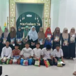 Wujudkan Motto Sekolah, Hamas School Berbagi Beras dan Uang Tunai kepada Anak Yatim dan Dhuafa