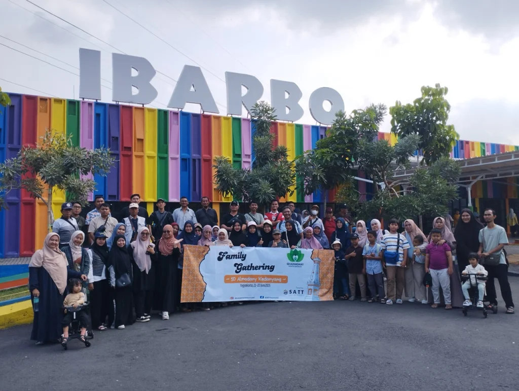 Family Gathering SD Almadany: Satukan Hati, Eratkan Ukhuwah