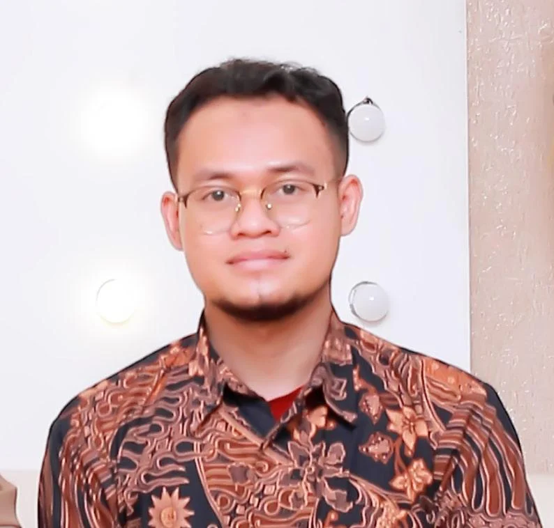 Adaptif dan Inovatif di Tengah Gelombang Disrupsi