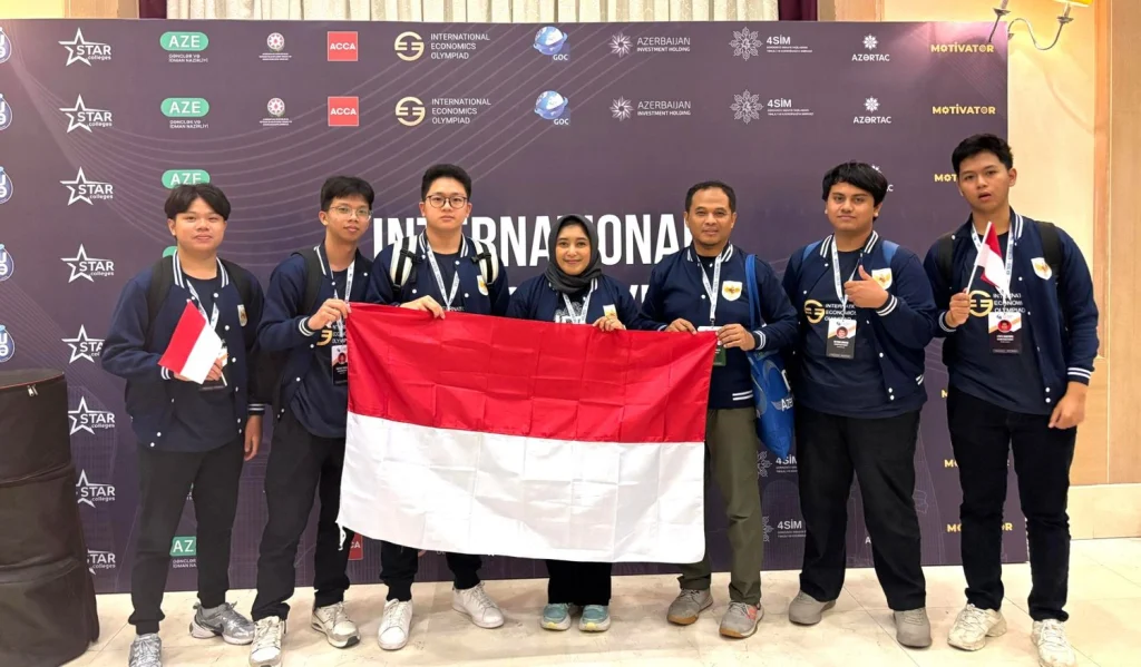 Kemendikdasmen Kirim 5 Siswa Terbaik ke Olimpiade Ekonomi Internasional 2025 di Azerbaijan