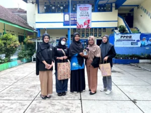 Mahasiswa UMM Laksanakan Pelatihan Pembelajaran Digital Dialogic Reading dalam Program CLIL