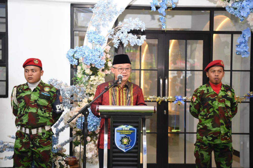 Sambangi Kota Magelang, Mendikdasmen Sampaikan Pentingnya Pendidikan dalam Membangun Masyarakat