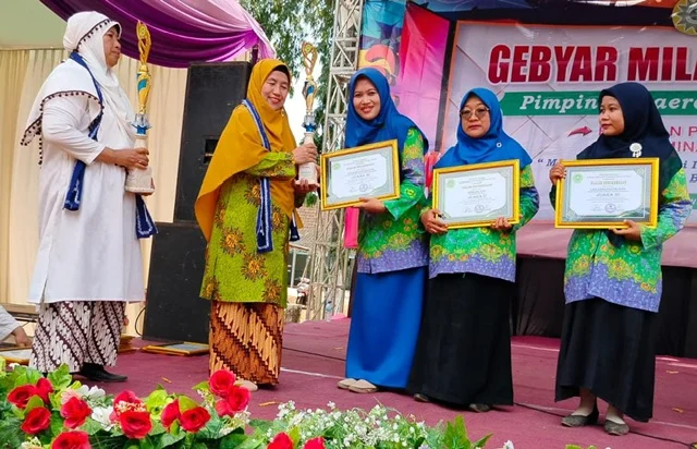 Guru TK ABA Sendangagung Raih Juara Satu dalam Lomba Jurnalistik PAUD Se Kabupaten Lamongan