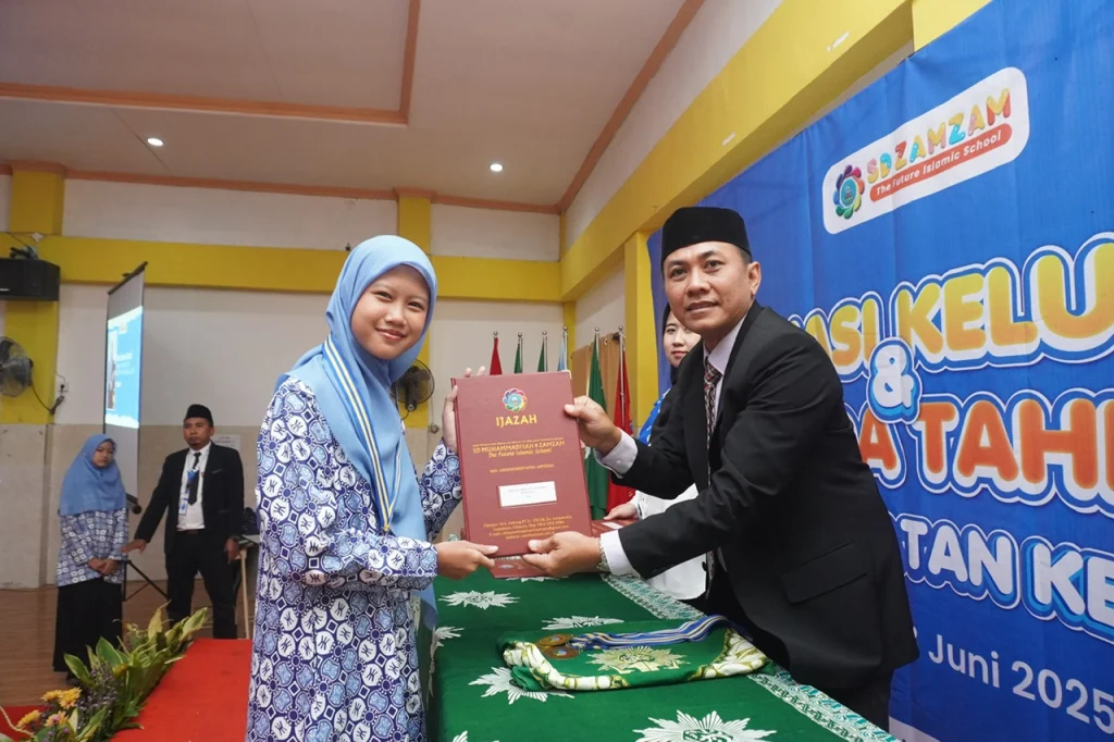 Apresiasi Kelulusan dan Wisuda Tahfidz SD Zamzam: Ini Pesan Ketua Majelis Dikdasmen PCM Sepanjang