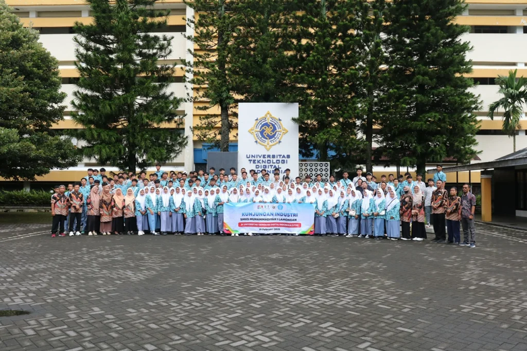 Kunjungan Industri SMKS Muhammadiyah 1 Lamongan: Merajut Ilmu dan Menginspirasi Masa Depan